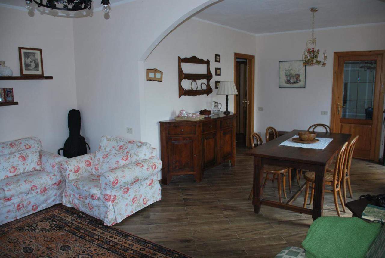 Bed and Breakfast La Casina Di Croxe Crocefieschi Екстер'єр фото